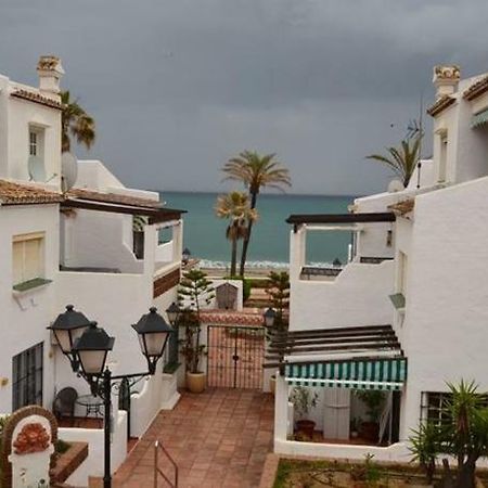 Puerto De La Duquesa Beach Apartment Castillo de Sabinillas Exteriör bild